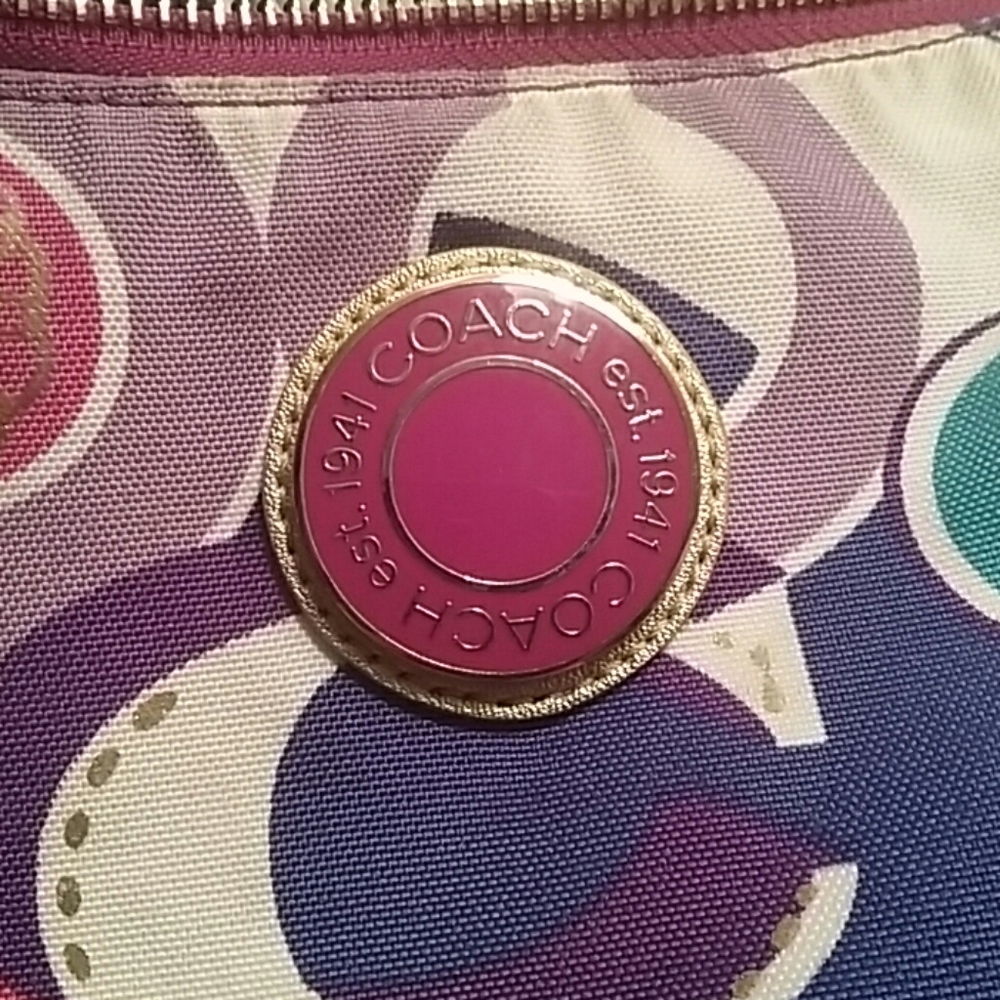 Coach Bag - Picture 3 of 4